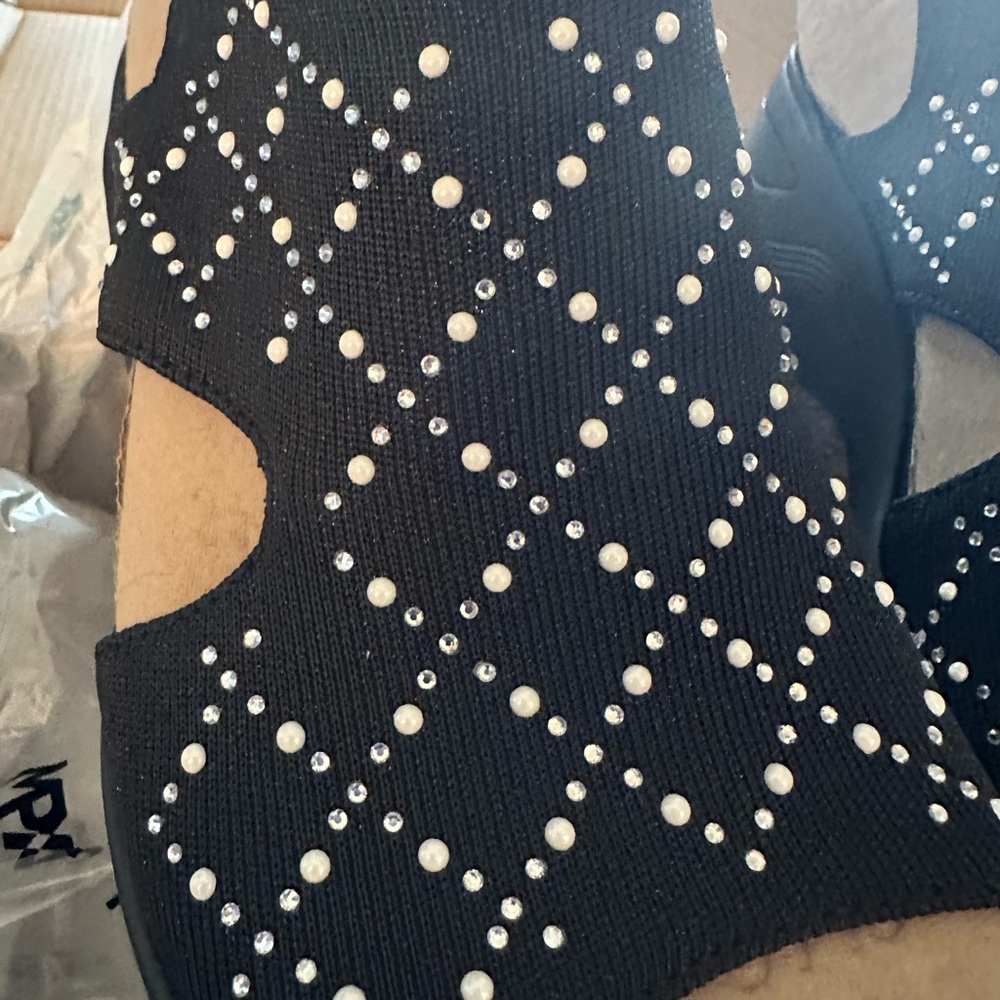 BZEES Black Open-Toe Knit Slingback Wedge with Rhinestone & Pearl Dot Pattern - Picture 4 of 8